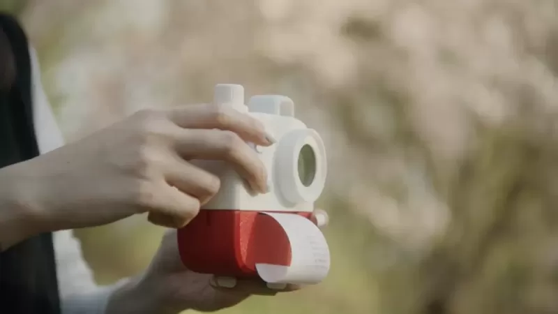 Фотоаппарат без фото: AI Poetry Camera