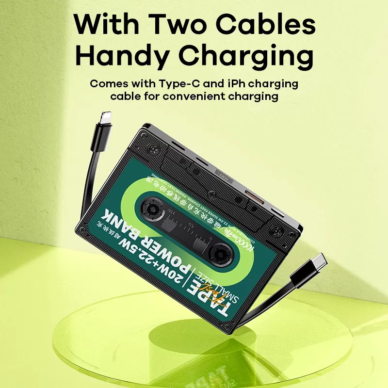 повербанк Remax в стиле аудиокассеты