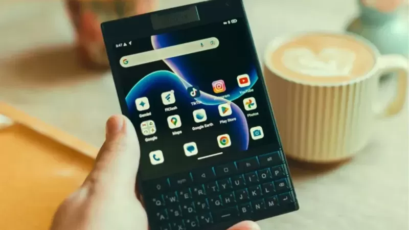 Unihertz Titan 2: уникальный кнопочный смартфон с Android 15