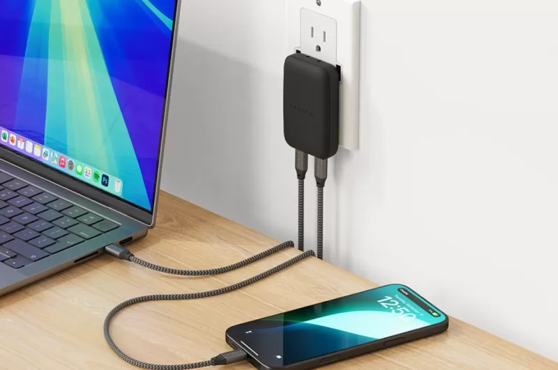 Ультракомпактное зарядное устройство Satechi OntheGo Slim с двумя портами USB-C и быстрой зарядкой 67 Вт