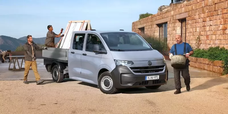 Volkswagen официально представил e-Transporter DoKa в Европе — до 6 пассажиров и 280 км хода