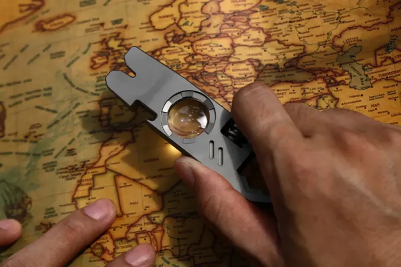 EyeQ SwitchDisc: обзор модульного мультитула из титана