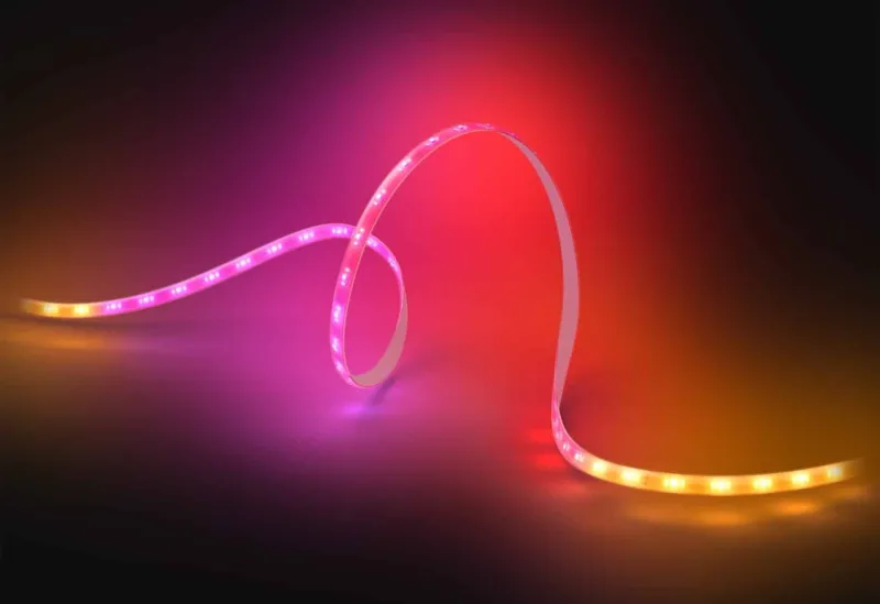 Philips Hue Flux: светодиодная лента, светящаяся градиентном
