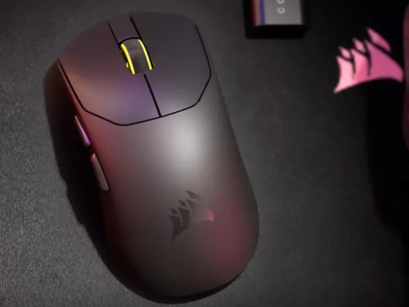 мышь Corsair Sabre V2 Pro Ultralight весом 36 грамм