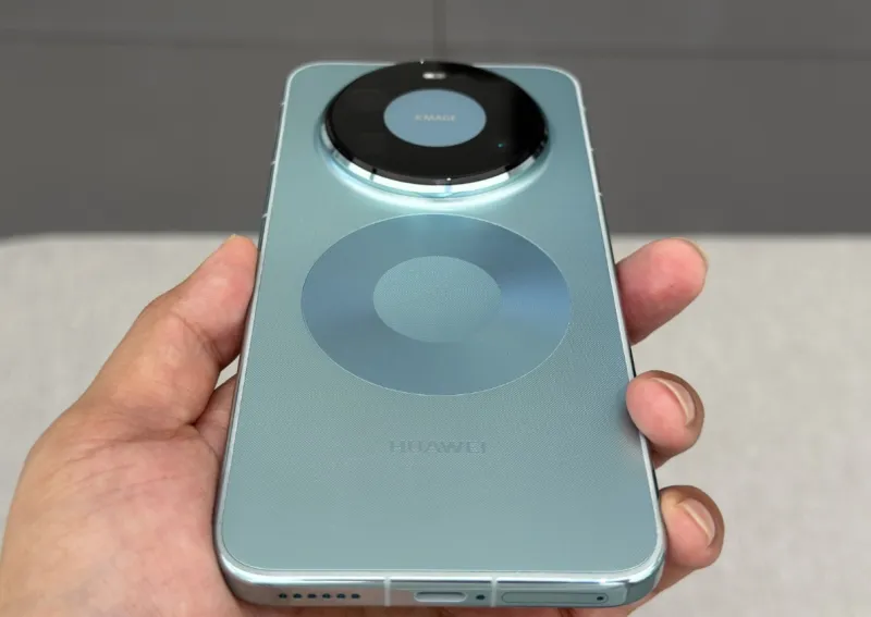 Huawei Mate 80 Pro Max тандемный OLED-дисплей на 8000 нит