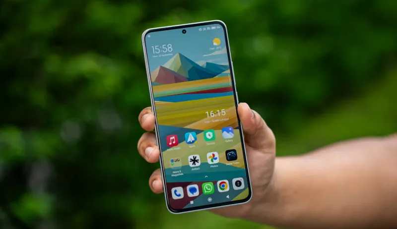 Xiaomi начала внутреннее тестирование HyperOS 3.3 на флагманских смартфонах