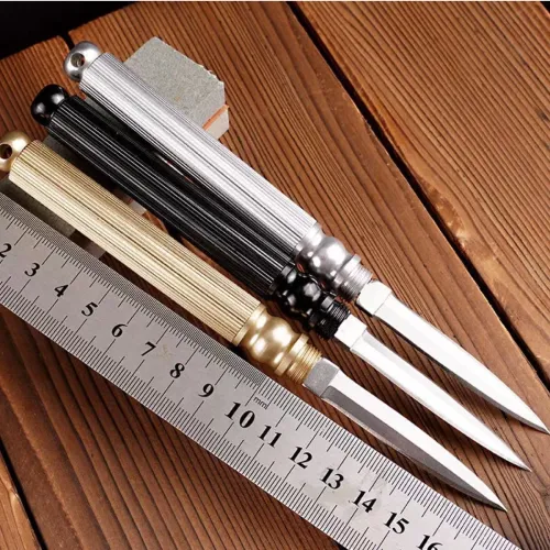 5. Нож-брелок — проверенная классика