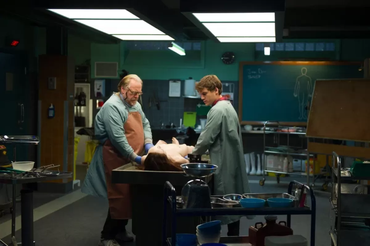 «Демон внутри» (The Autopsy of Jane Doe, 2016)