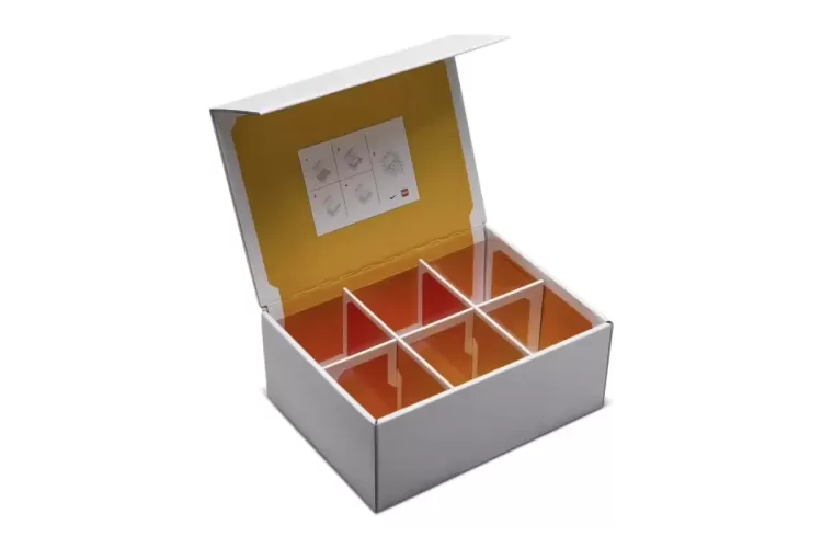 Кроссовки LEGO x Nike Air Max Dn в цвете Tour Yellow