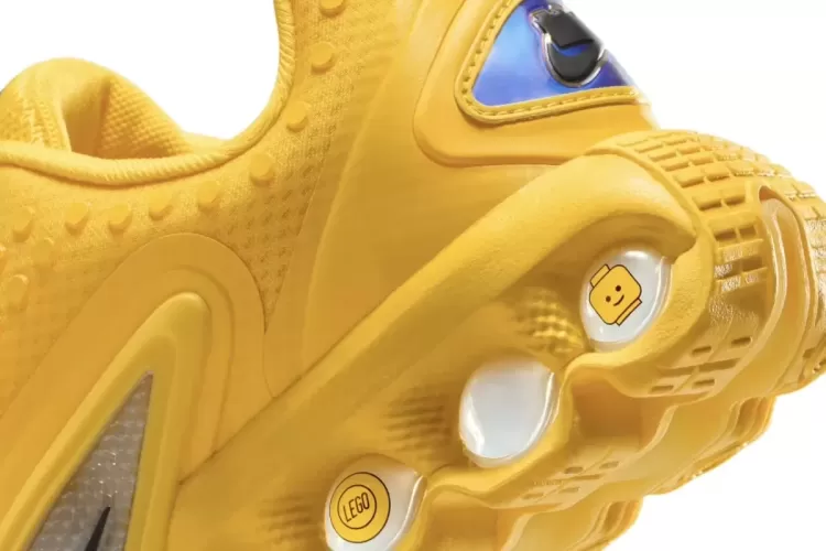 Кроссовки LEGO x Nike Air Max Dn в цвете Tour Yellow