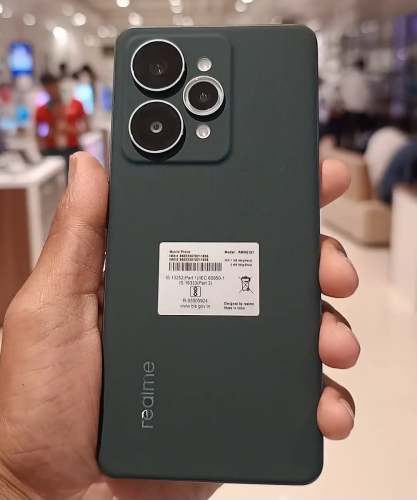 Realme 15 Pro: живые фото и все ключевые фишки до анонса