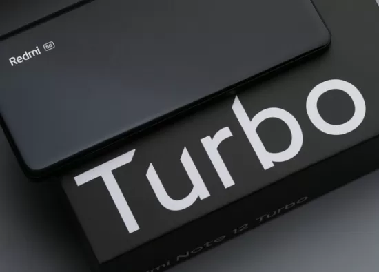 Xiaomi Redmi Note 13 Turbo: Мощный смартфон среднего класса