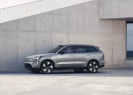 Volvo начинает производство полностью электрического внедорожника EX90 в Южной Каролине