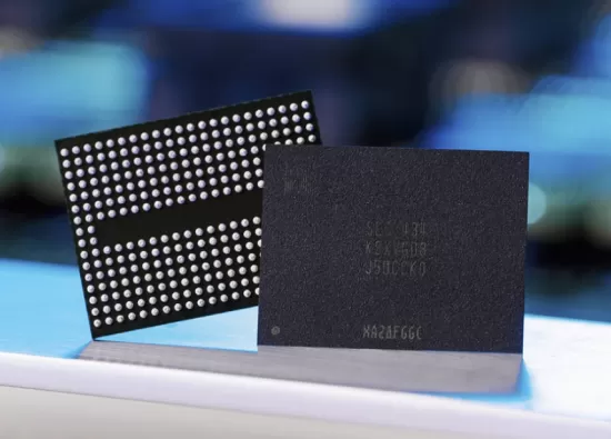 Samsung начала массовое производство энергоэффективных чипов памяти QLC V-NAND 9-го поколения