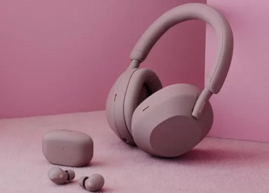 Sony анонсировала наушники WH-1000XM5 и WF-1000XM5 в новом дымчато-розовом цвете