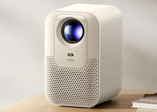 Xiaomi представила новый проектор Redmi Projector 3: Высокое качество изображения и интеграция с "умным домом"
