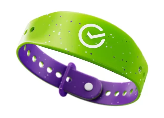 Детские платежные браслеты от Сбера