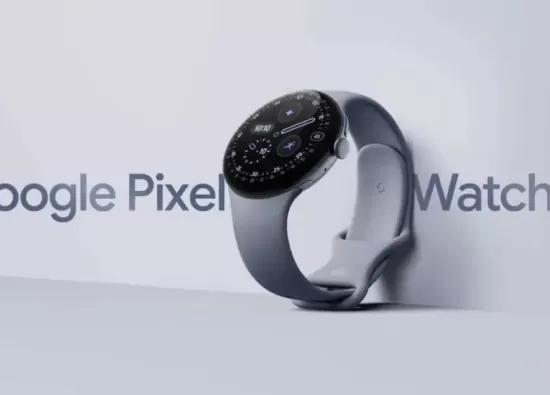 Google Pixel Watch 4: часы с ИИ, новым дисплеем и автономностью до 72 часов
