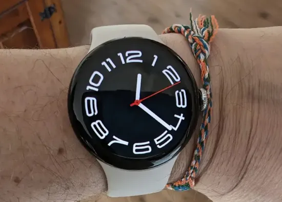 Wear OS 6: крупное обновление для Pixel Watch 2 и 3 приносит новый интерфейс и больше автономности
