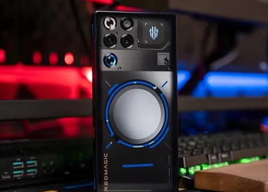 Red Magic 11 Pro+: это не смартфон, а игровая приставка — часовой стресс-тест производительности