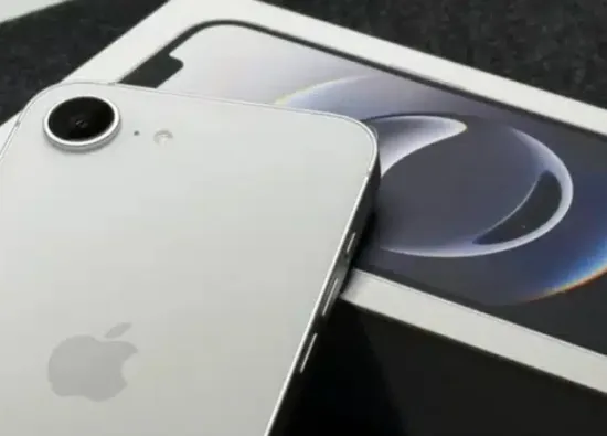 iPhone 17e — доступный флагман Apple с A19, 6,1″ OLED, Dynamic Island и 256 ГБ памяти