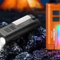 Acebeam UC3A — компактный карманный фонарь с гибридным питанием USB-C и AAA-батарейкой и яркостью до 900 люмен